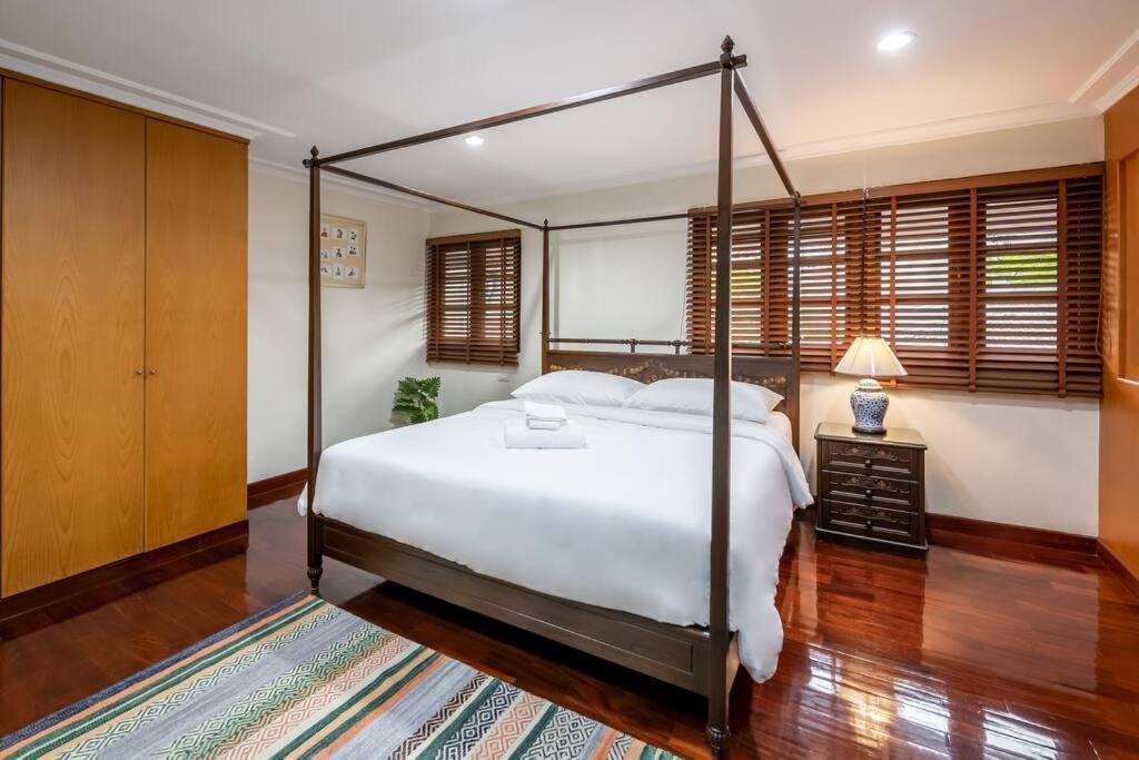 At Nana-5Bed, City Center, Nana Bts, Mbk, Central World, Siam Bangkok Bagian luar foto