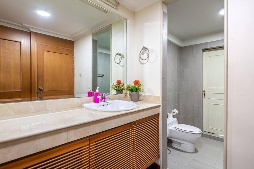 At Nana-5Bed, City Center, Nana Bts, Mbk, Central World, Siam Bangkok Bagian luar foto