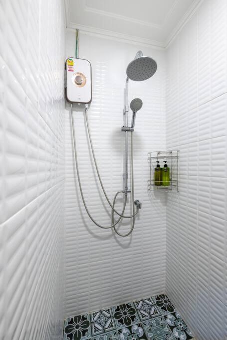 At Nana-5Bed, City Center, Nana Bts, Mbk, Central World, Siam Bangkok Bagian luar foto