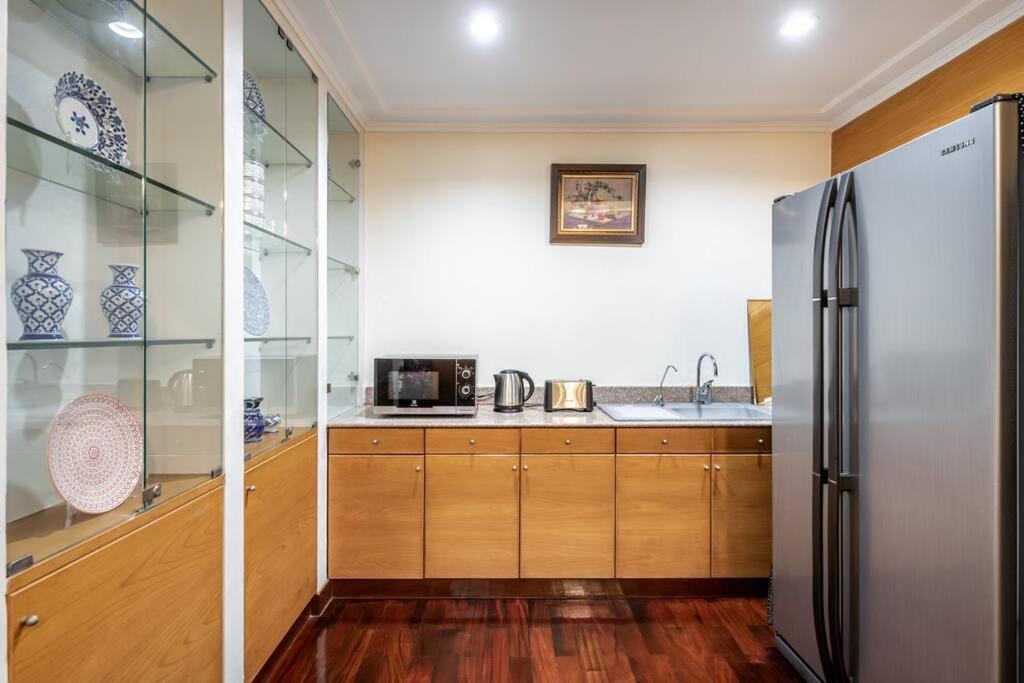 At Nana-5Bed, City Center, Nana Bts, Mbk, Central World, Siam Bangkok Bagian luar foto